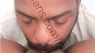 I made a lucky fan eat my pussy & squirted all in his mouth !!